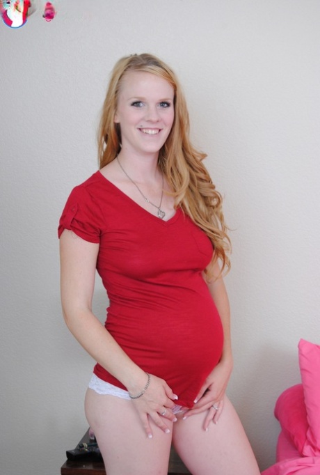Pregnant Hydii May naked showing puffy nips, big belly & stretched baby hole 72389956