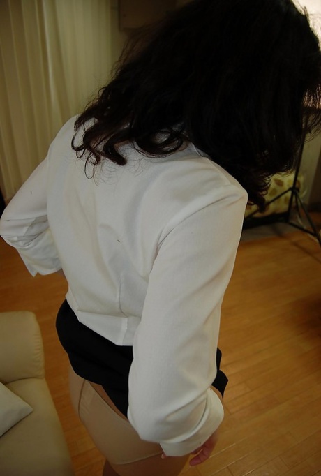 Mako Shinozuka reveals her amazing Asian boobies and hairy pussy 60822439