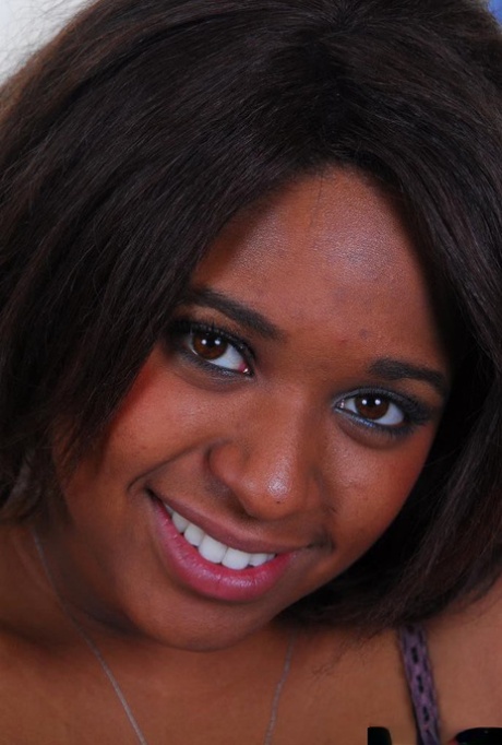 Ebony BBW Aleera fondles her massive juicy tits and licks them all up 43341188