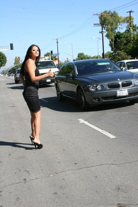 Shameless pornstar Cassidey is picked up in the street and now sucking 54916750